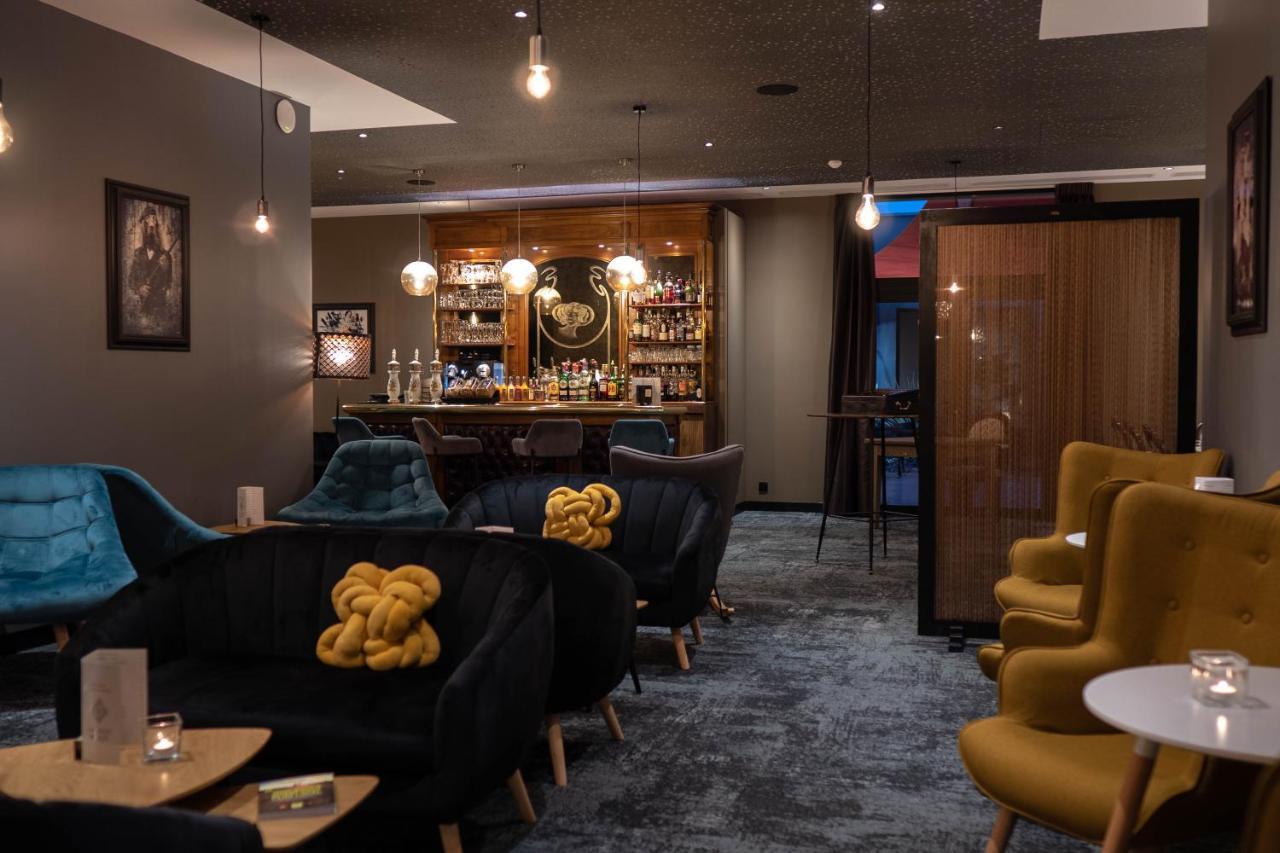 Hotel & Restaurant La Maison Des Bles Boutervilliers エクステリア 写真