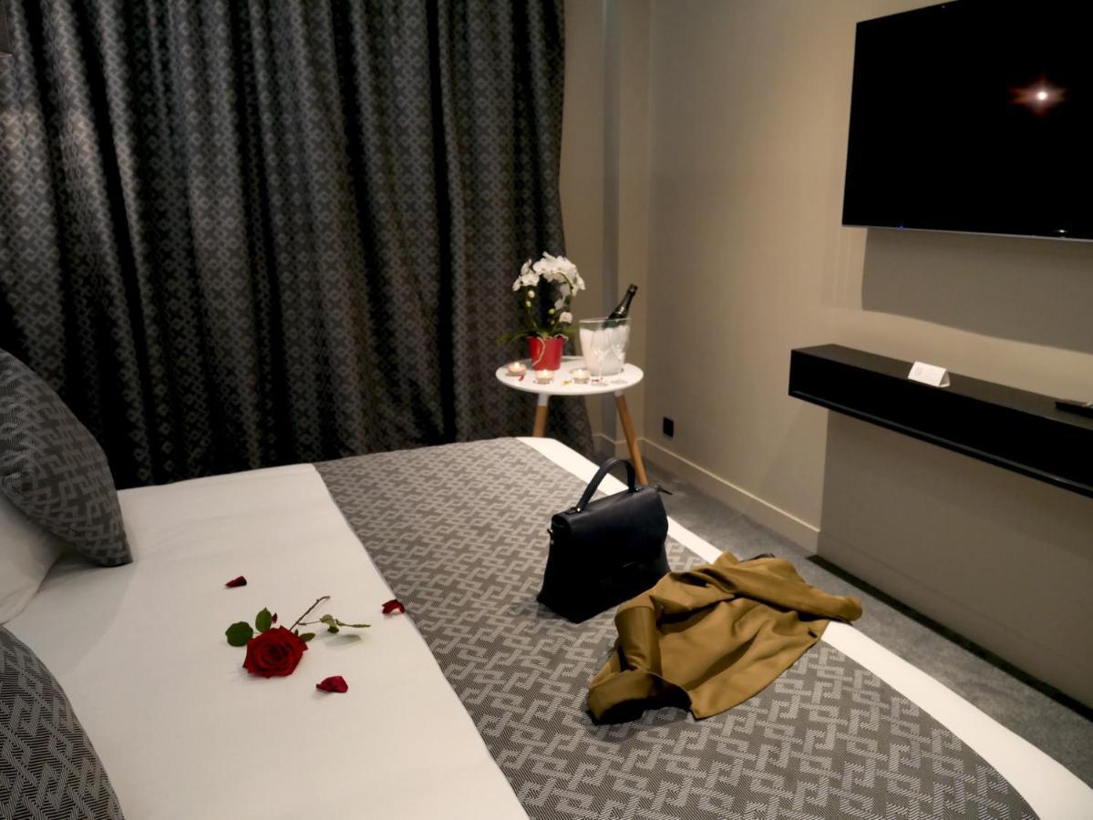 Hotel & Restaurant La Maison Des Bles Boutervilliers エクステリア 写真