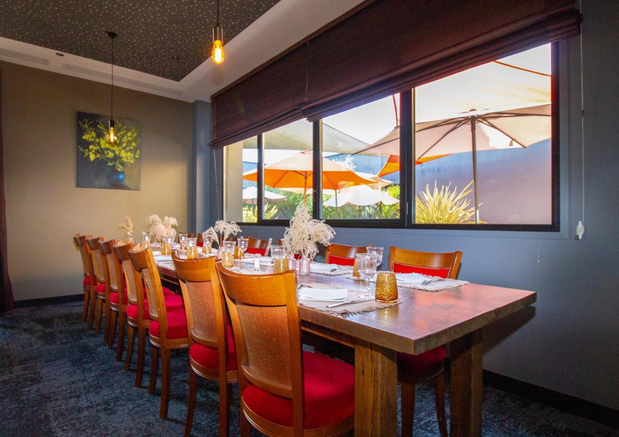 Hotel & Restaurant La Maison Des Bles Boutervilliers エクステリア 写真